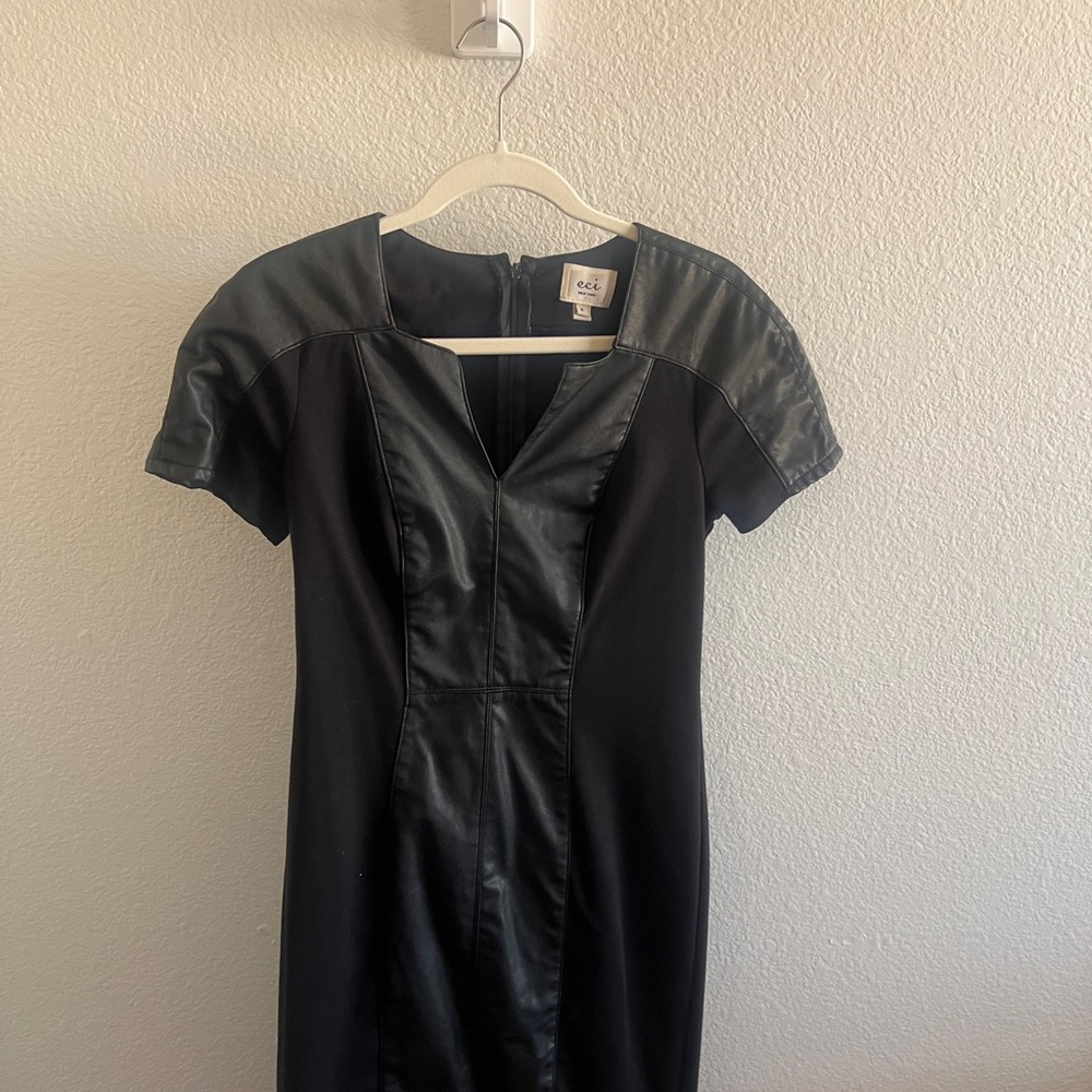 ECI Black Sheath Mini Dress V-Neck Raglan